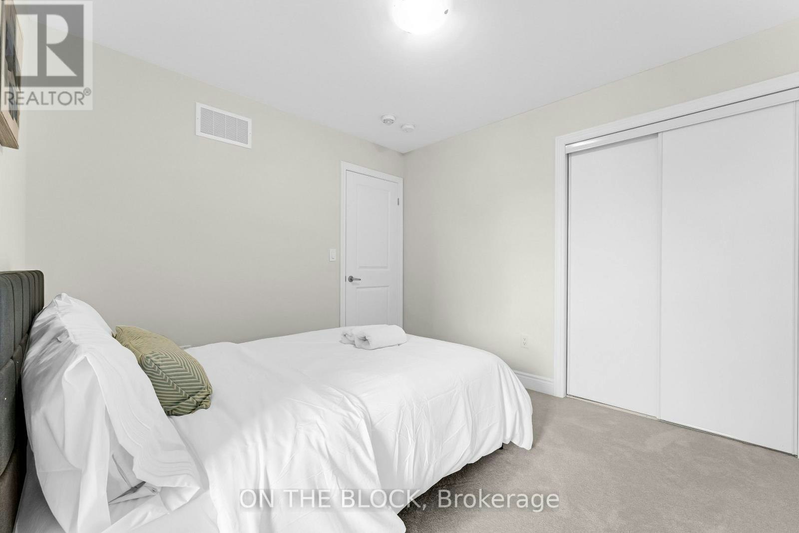 3347 Sixth Line, Oakville, ON, L6H 0Y7 - 27