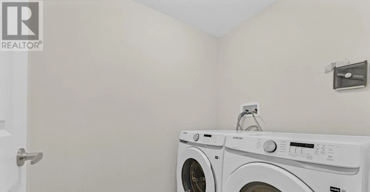 3347 Sixth Line, Oakville, ON, L6H 0Y7 - 5