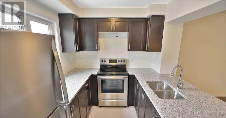 138 Stork Street, Oakville, ON, L6H 0X9 - 7