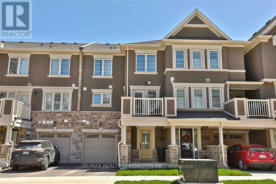 138 Stork Street, Oakville, ON, L6H 0X9