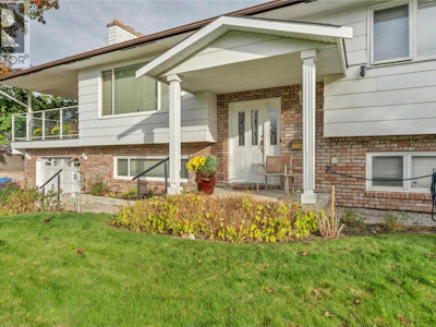 194 Acacia Crescent - 3