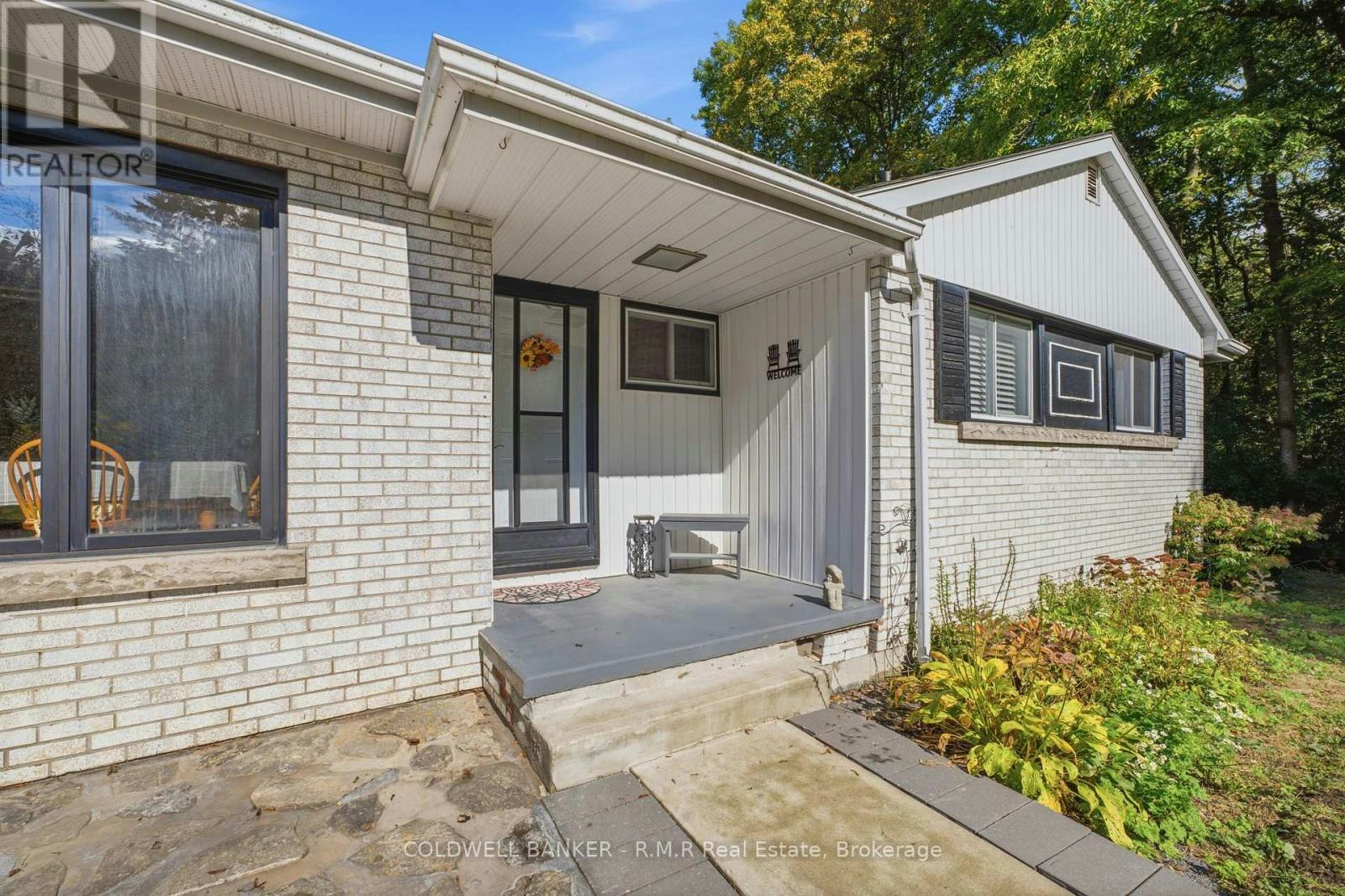 11836 Loyalist Parkway, Prince Edward County, ON, K0K 2T0 - 41