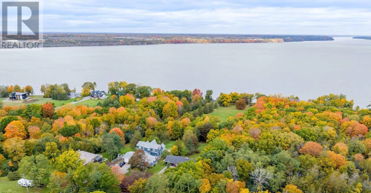 11836 Loyalist Parkway, Prince Edward County, ON, K0K 2T0 - 38