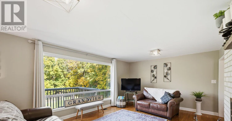 11836 Loyalist Parkway, Prince Edward County, ON, K0K 2T0 - 15