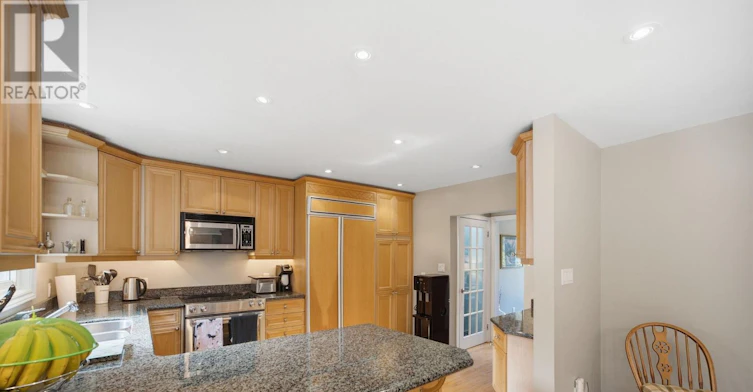 11836 Loyalist Parkway, Prince Edward County, ON, K0K 2T0 - 8