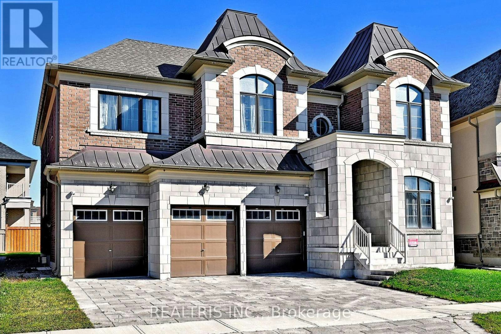 51 Pellegrini Drive, Vaughan, ON, L4H 4N3