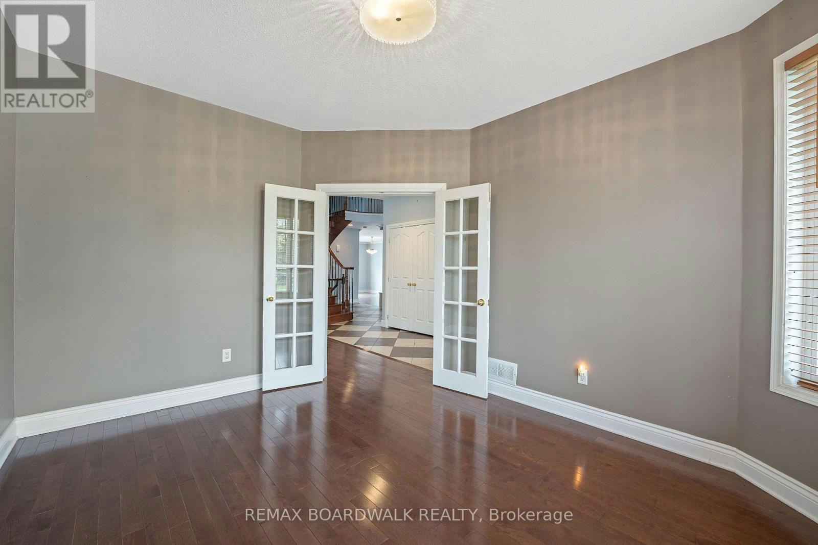 659 Pelican Street, Ottawa, ON, K4A 4K5 - 7