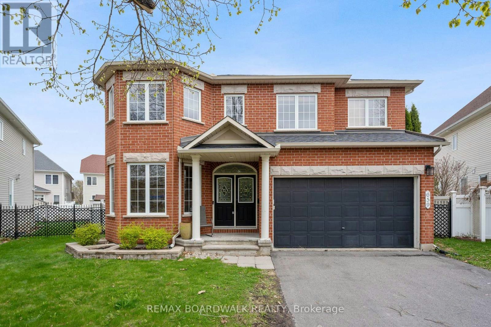 659 Pelican Street, Ottawa, ON, K4A 4K5