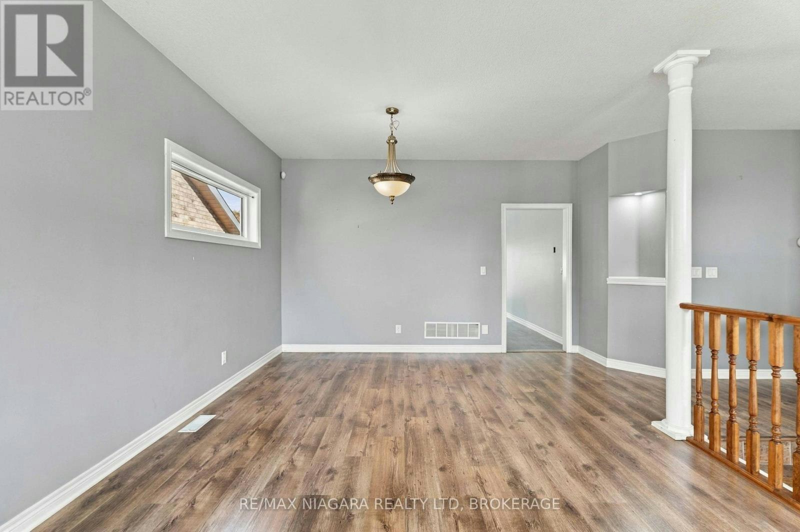 46 Raspberry Trail, Thorold, ON, L2V 5E3 - 5