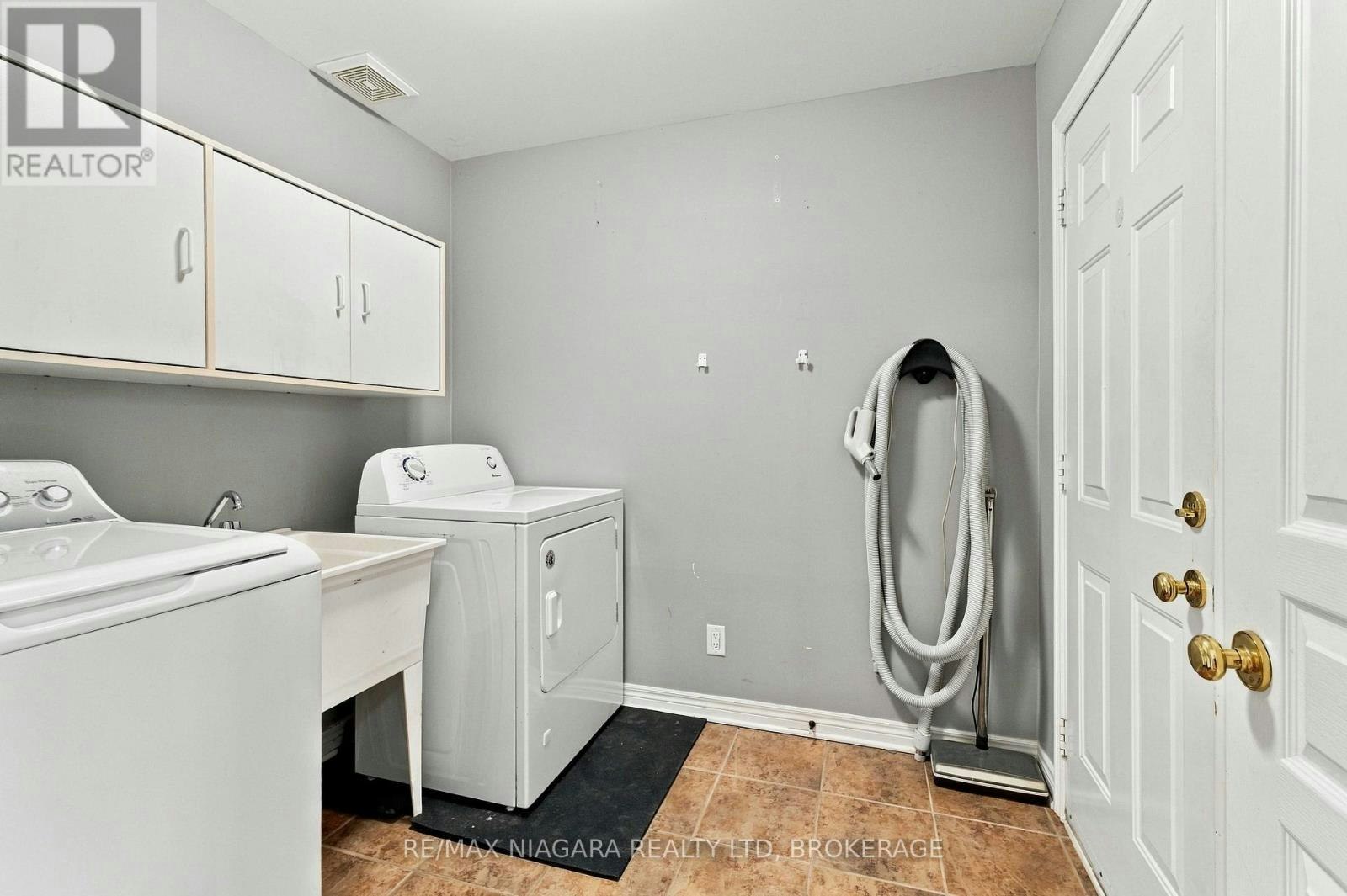 46 Raspberry Trail, Thorold, ON, L2V 5E3 - 28