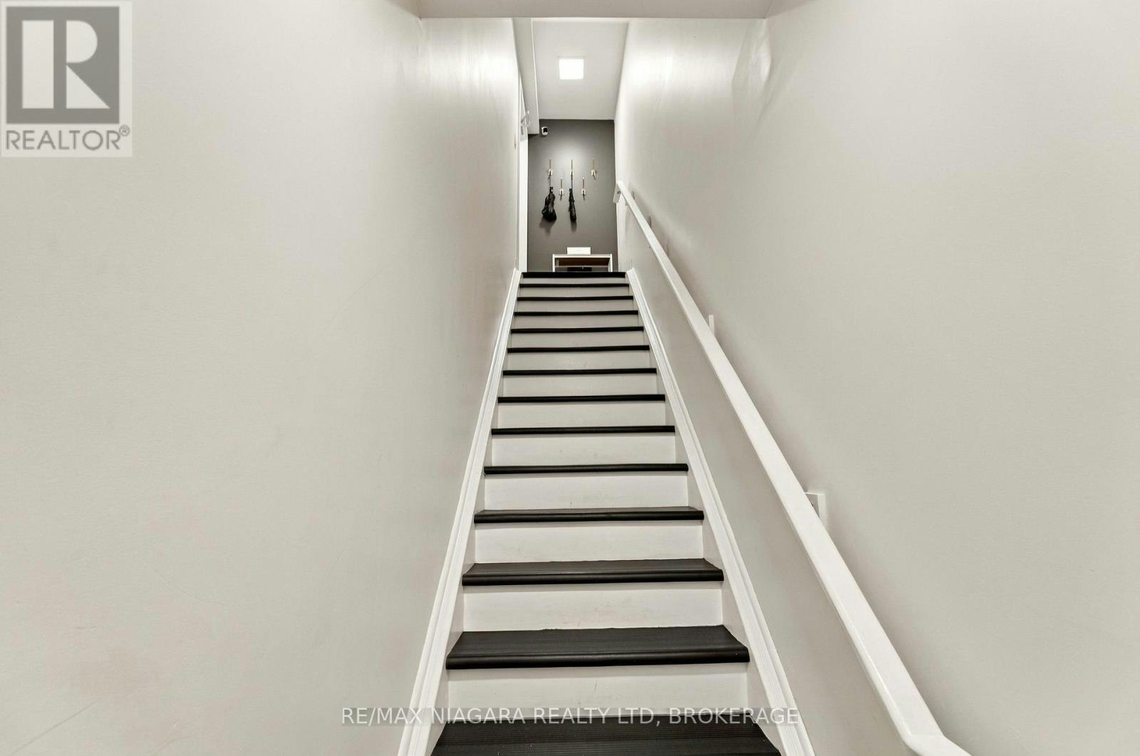 310-6065 Mcleod Road, Niagara Falls, ON, L2G 0Z7 - 18