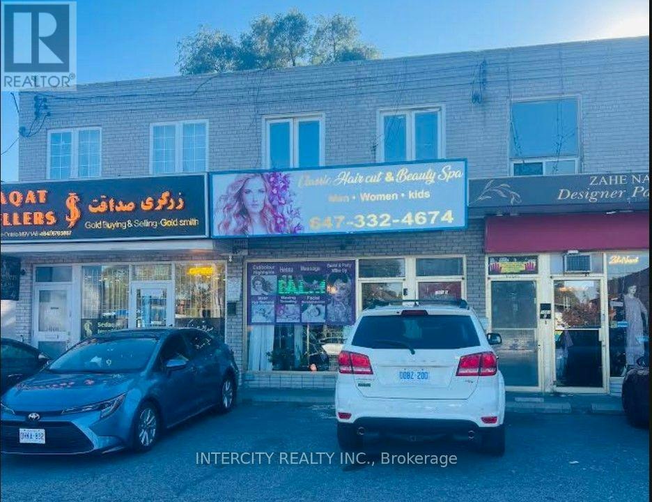 UPPER-1001 Albion Road, Toronto, ON, M9V 1A6