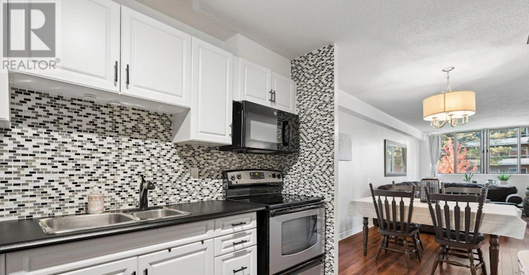 206-81 Millside Drive, Milton, ON, L9T 3X4 - 7