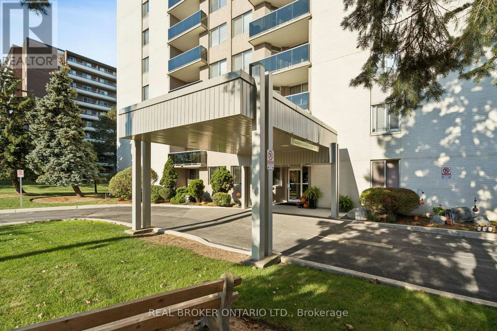 206-81 Millside Drive, Milton, ON, L9T 3X4 - 4