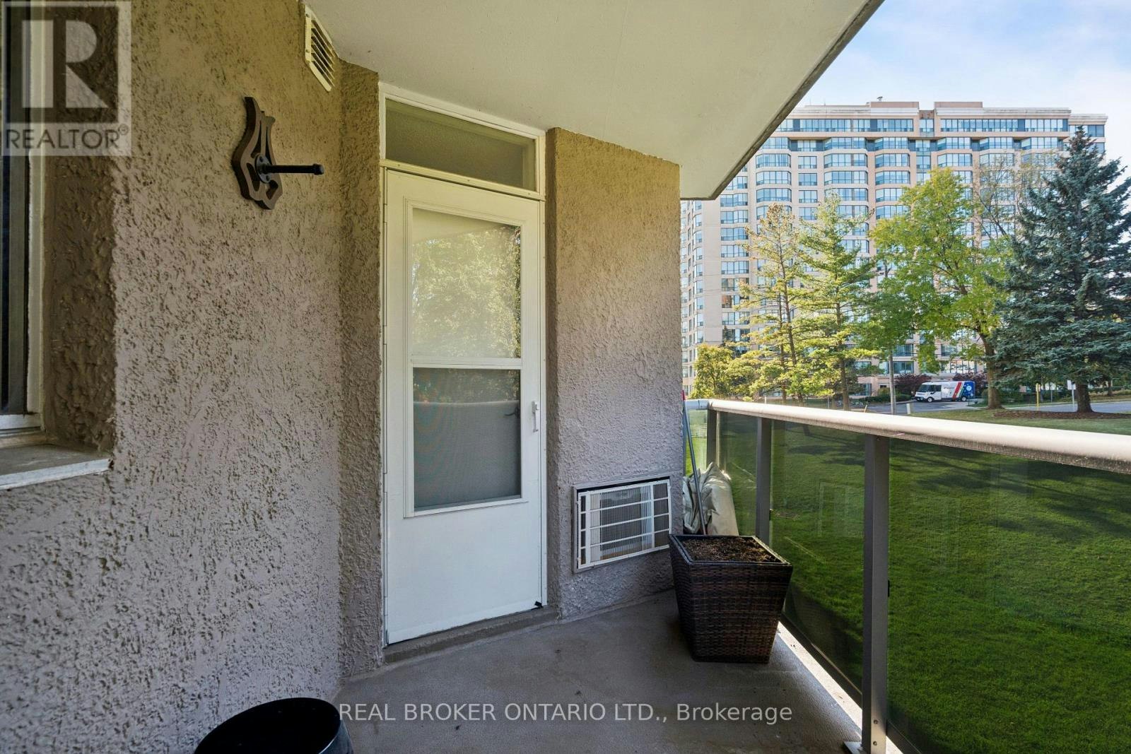 206-81 Millside Drive, Milton, ON, L9T 3X4 - 30