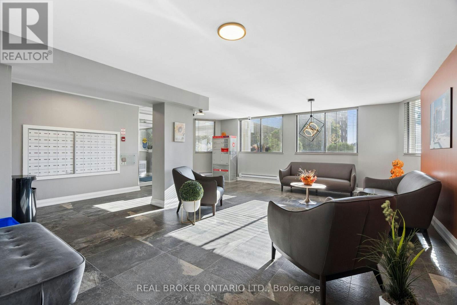 206-81 Millside Drive, Milton, ON, L9T 3X4 - 32