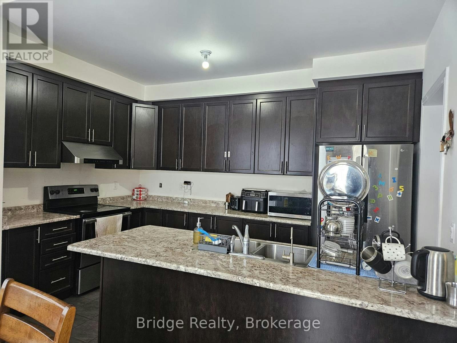 1060 Upper Thames Drive, Woodstock, ON, N4T 0H2 - 4