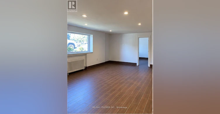 B1-15 Wilmington Avenue, Toronto, ON, M3H 5H7 - 4