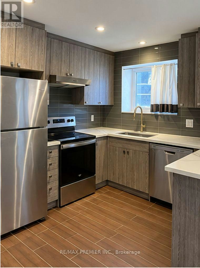 B1-15 Wilmington Avenue, Toronto, ON, M3H 5H7 - 2
