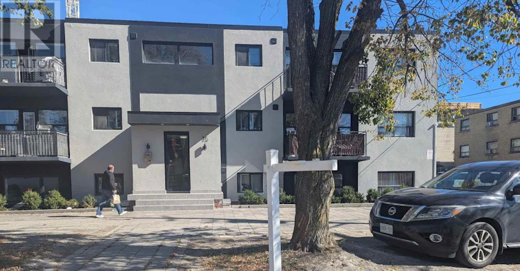 B1-15 Wilmington Avenue, Toronto, ON, M3H 5H7