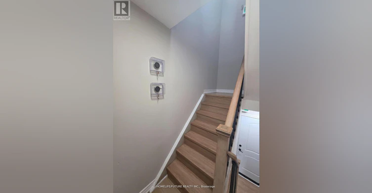 2983 Lawrence Avenue E, Toronto, ON, M1P 2V6 - 19