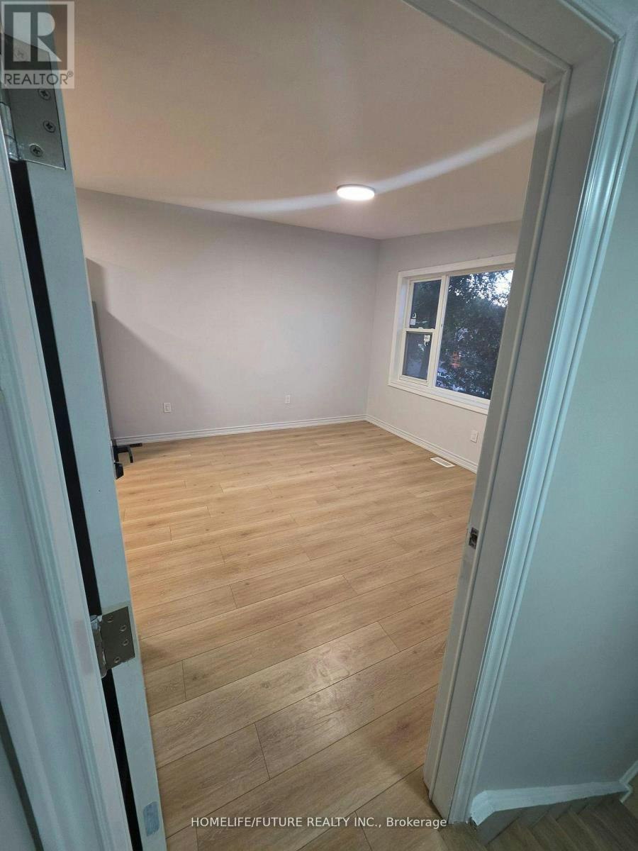 2983 Lawrence Avenue E, Toronto, ON, M1P 2V6 - 20
