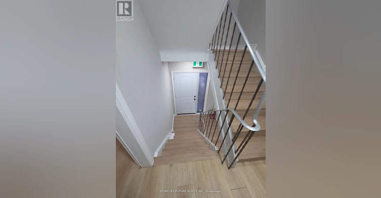 2983 Lawrence Avenue E, Toronto, ON, M1P 2V6 - 23