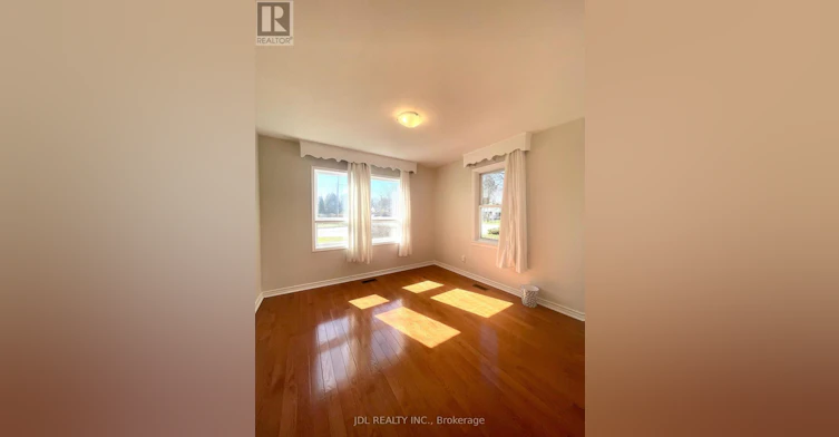 MAIN-73 Shilton Road, Toronto, ON, M1S 2J8 - 9