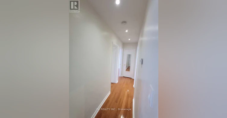 MAIN-73 Shilton Road, Toronto, ON, M1S 2J8 - 13