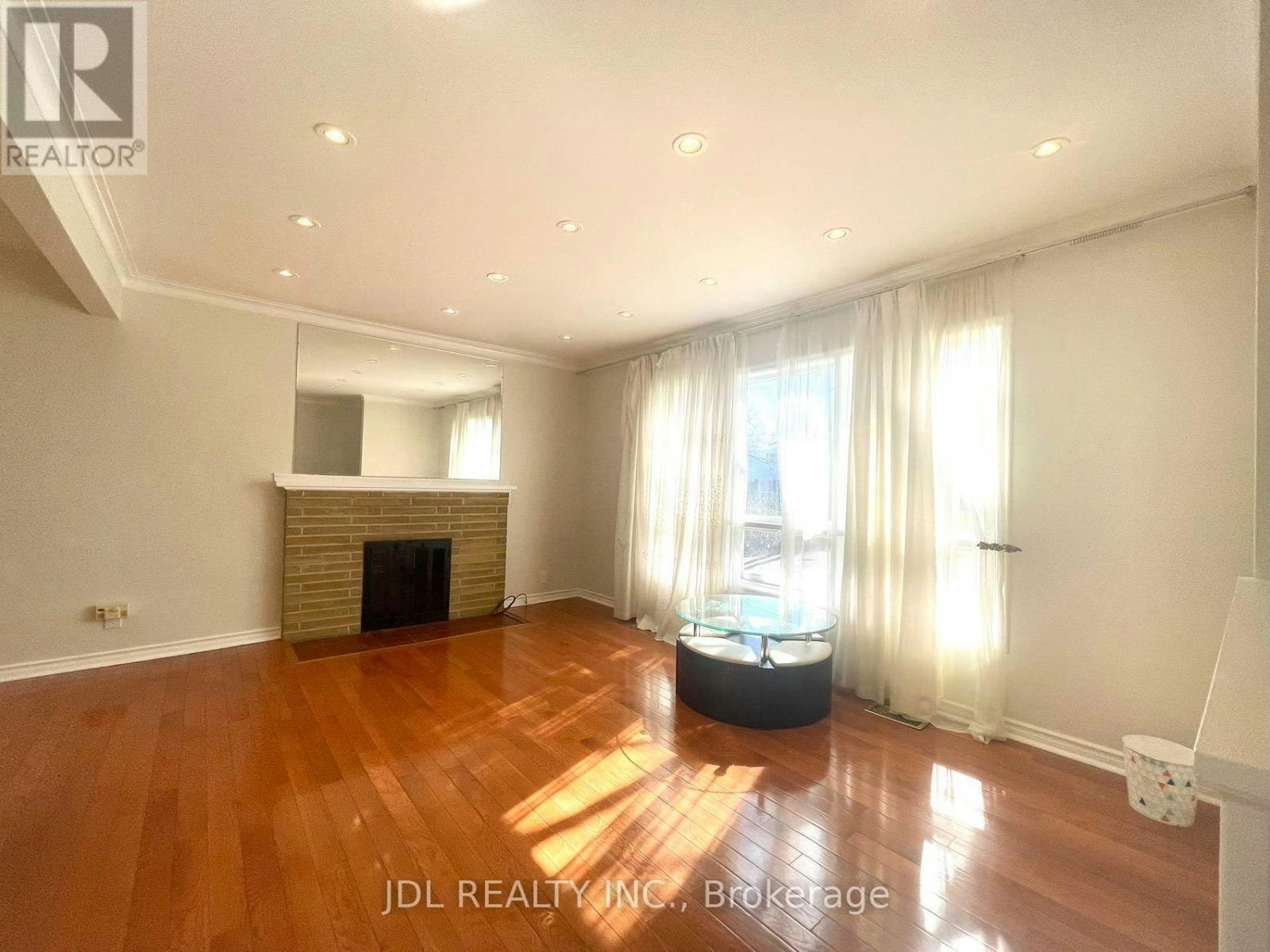 MAIN-73 Shilton Road, Toronto, ON, M1S 2J8 - 2