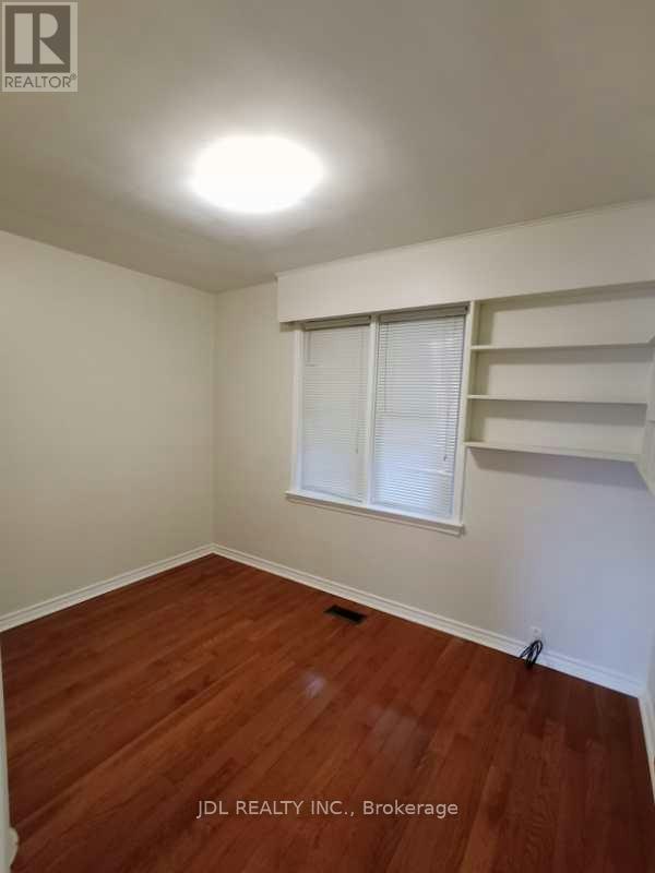 MAIN-73 Shilton Road, Toronto, ON, M1S 2J8 - 12