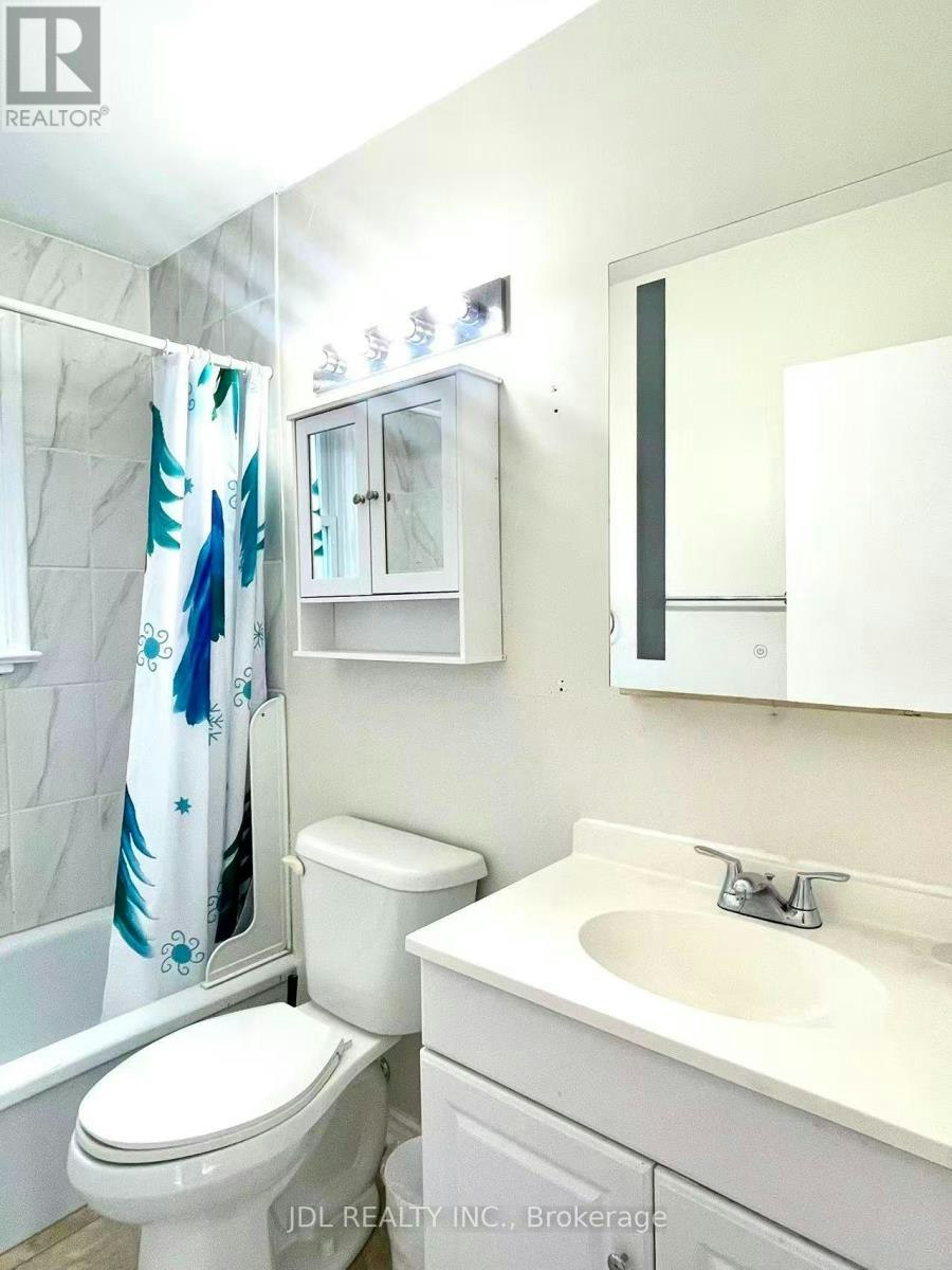 MAIN-73 Shilton Road, Toronto, ON, M1S 2J8 - 17