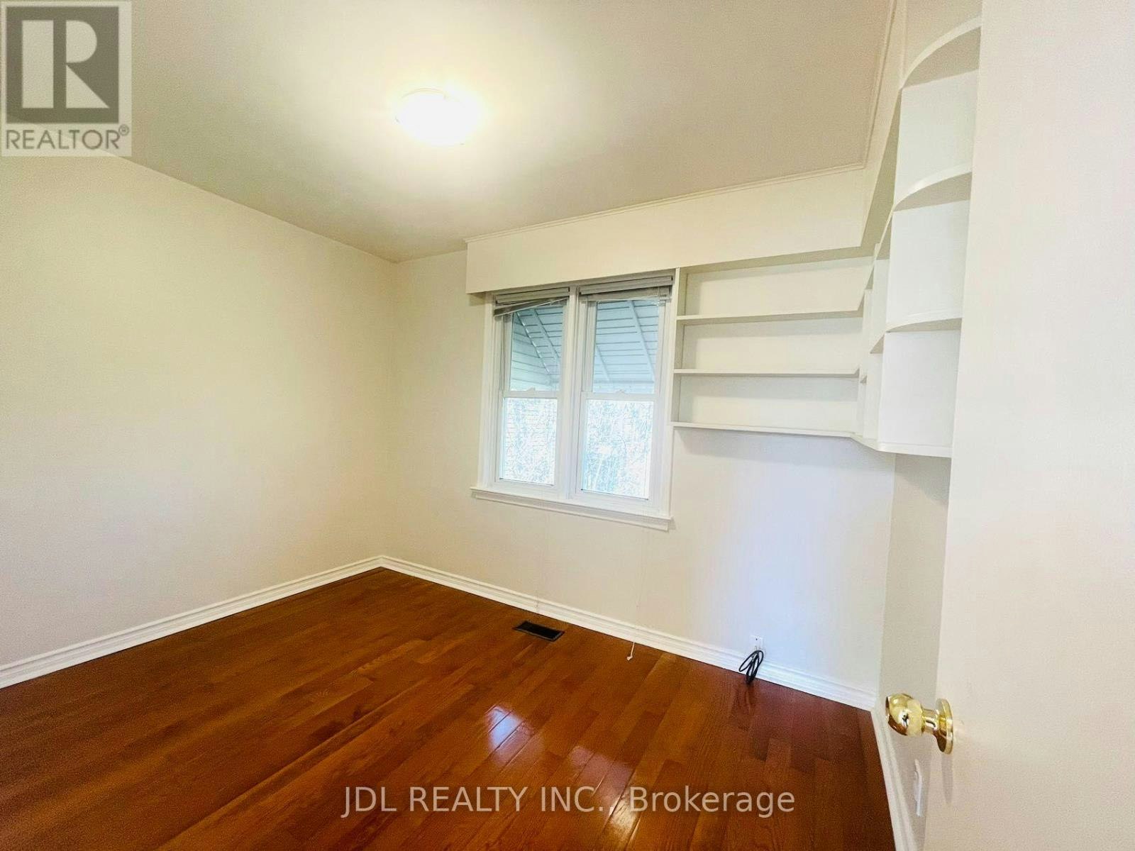 MAIN-73 Shilton Road, Toronto, ON, M1S 2J8 - 14