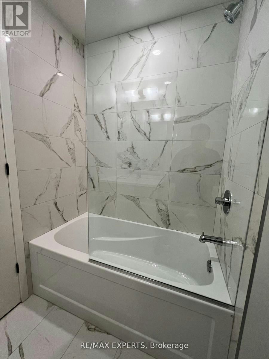 2803-8 Interchange Way, Vaughan, ON, L4K 5Z7 - 16