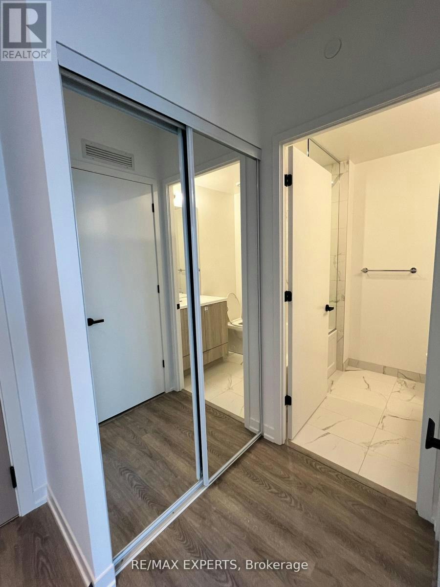 2803-8 Interchange Way, Vaughan, ON, L4K 5Z7 - 12