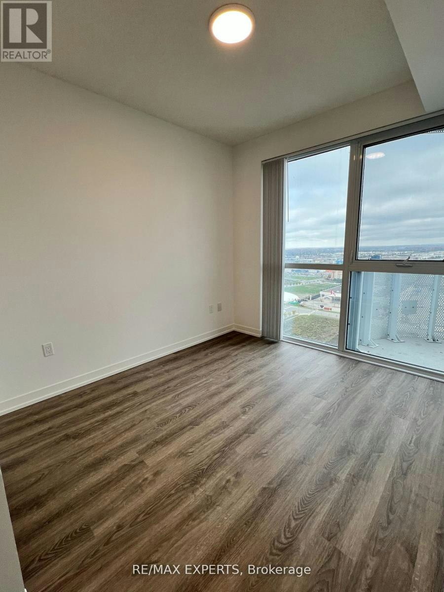 2803-8 Interchange Way, Vaughan, ON, L4K 5Z7 - 7