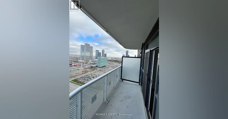 2803-8 Interchange Way, Vaughan, ON, L4K 5Z7 - 21
