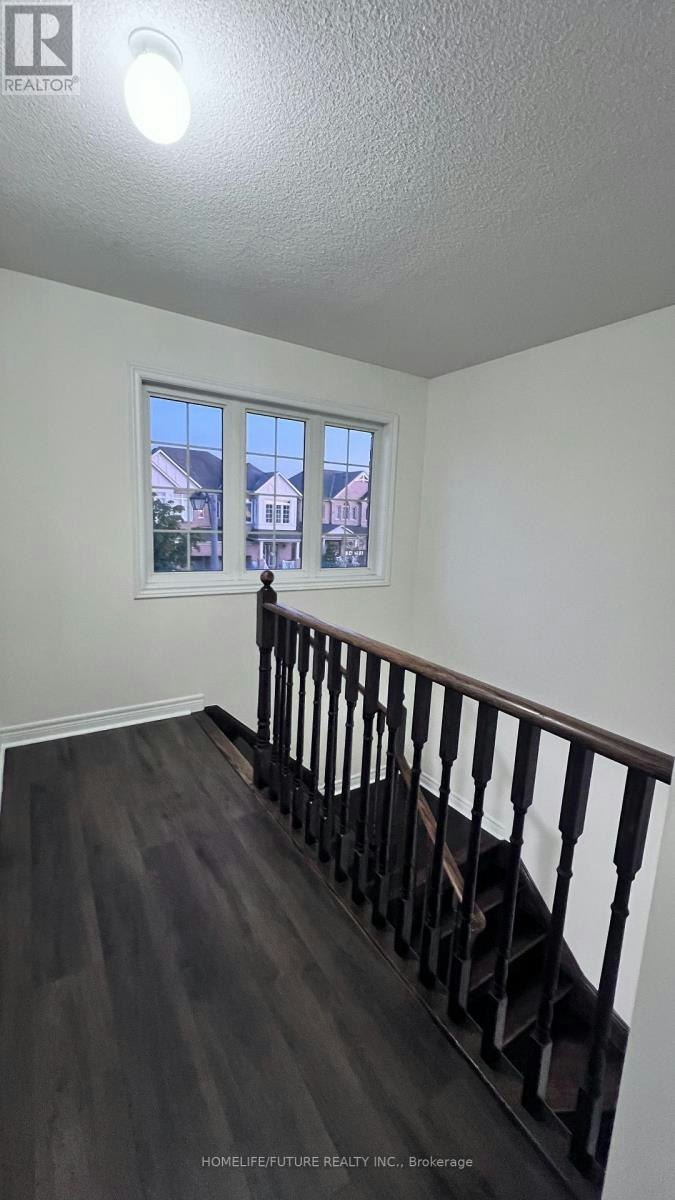 10 Brown Lane, Whitchurch-Stouffville, ON, L4A 0V2 - 8