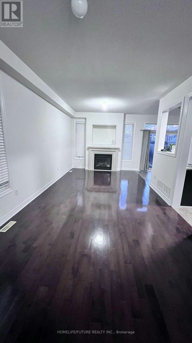 10 Brown Lane, Whitchurch-Stouffville, ON, L4A 0V2 - 3