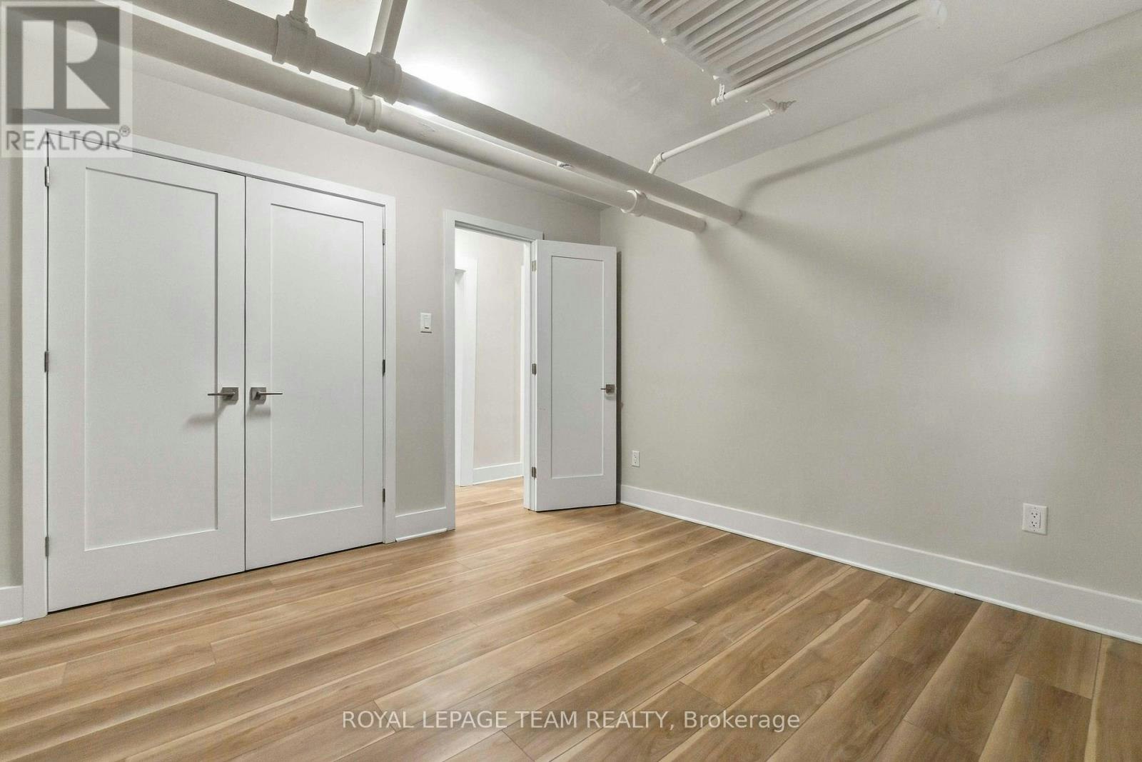 14-325 Cooper Street, Ottawa, ON, K2P 0G5 - 21