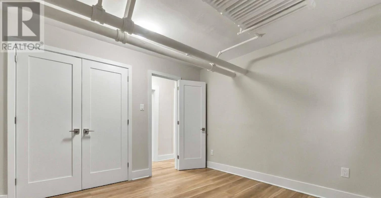 14-325 Cooper Street, Ottawa, ON, K2P 0G5 - 21