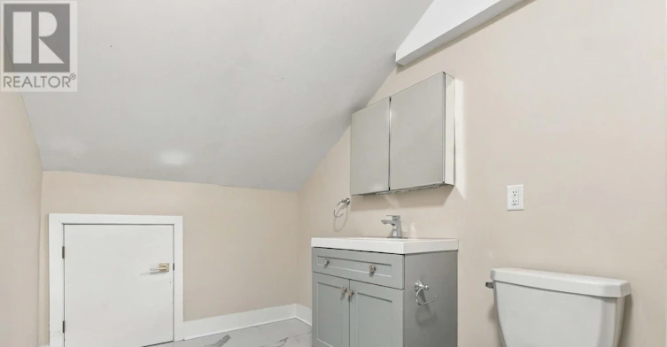 14-325 Cooper Street, Ottawa, ON, K2P 0G5 - 10