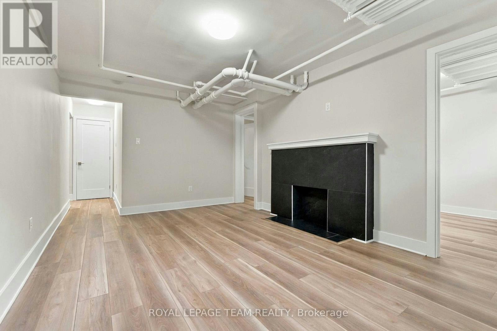 14-325 Cooper Street, Ottawa, ON, K2P 0G5 - 5