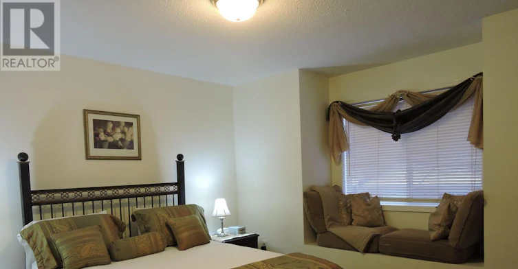 2453 Baintree Crescent, Oakville, ON, L6M 4W9 - 3