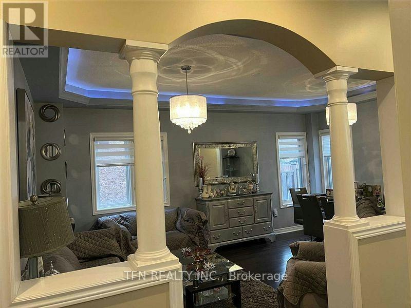 1047 Mcclenahan Crescent, Milton, ON, L9T 6W6 - 5