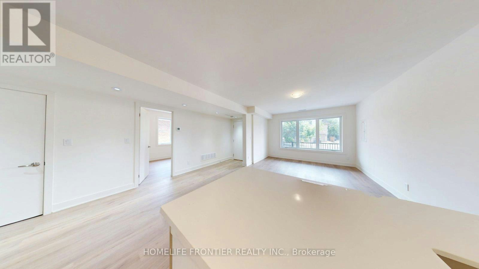 2 (MAIN-878 Glencairn Avenue, Toronto, ON, M6B 2A5 - 5