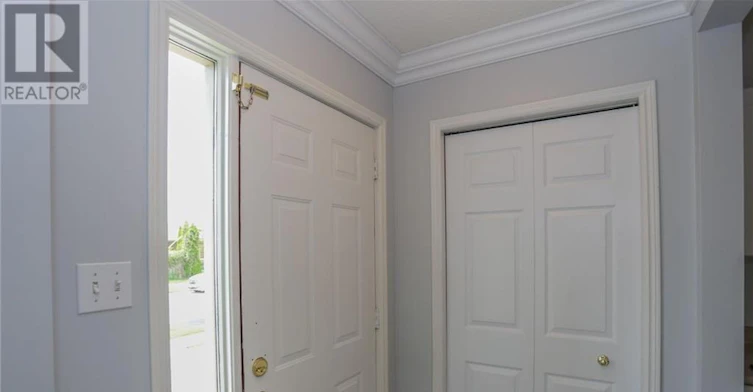 54 Tanoak Drive, London, ON, N6G 5A1 - 4