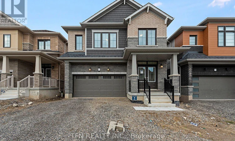 82 Picard Street