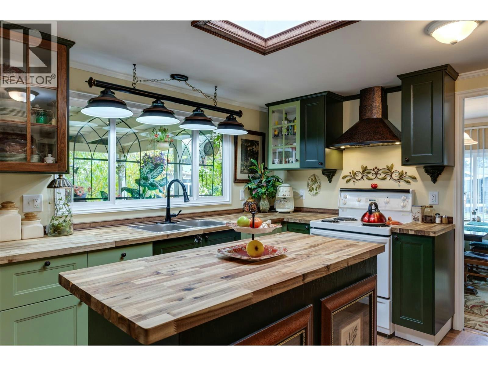 12-1999 S 97 Hwy Highway, Westbank, BC, V1Z 1B2