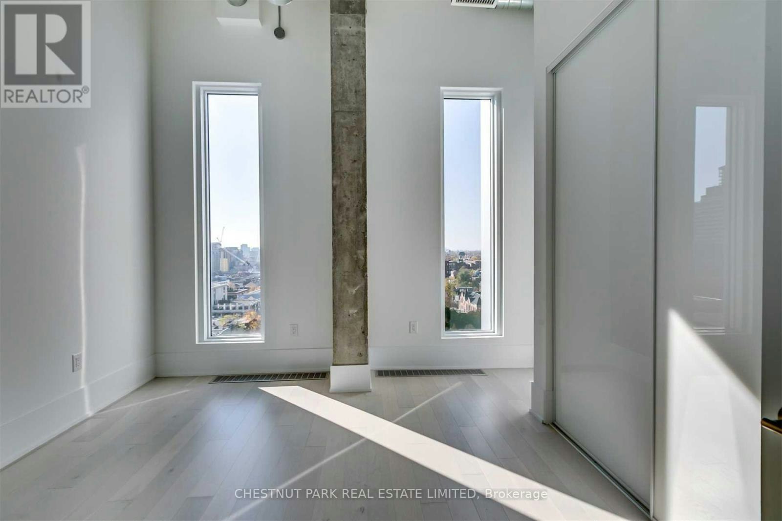 GPH17-50 Mccaul Street, Toronto, ON, M5T 1V9 - 6